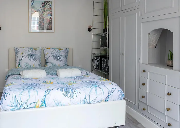 Historique - Louvre, Notre Dame, Les Halles Paris